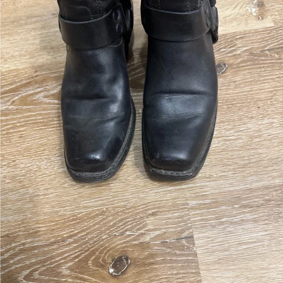 Frye buckle boots - Picture 3 of 4